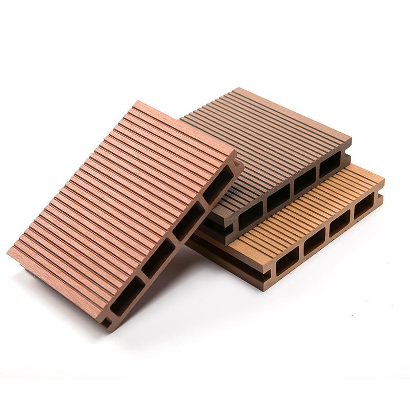 How does WPC decking ventilate and drain?
